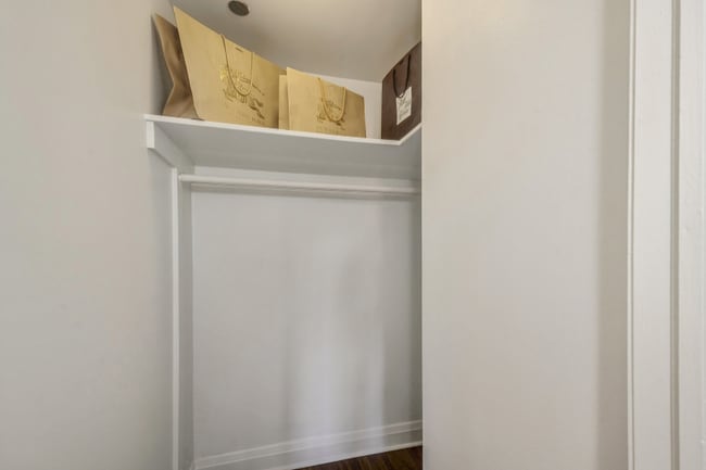 Building Photo - 180 E Pearson St