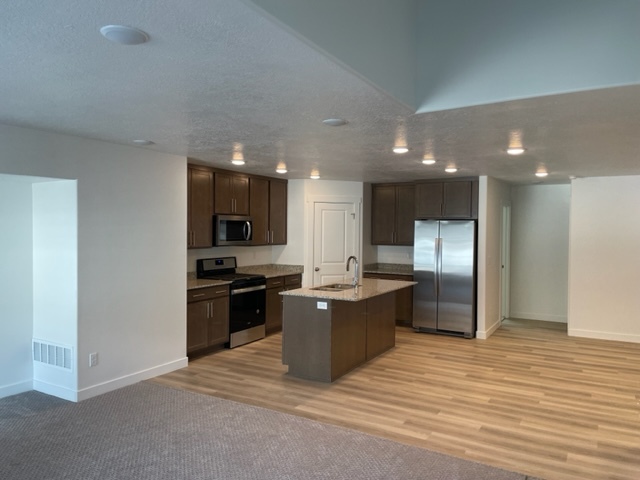 Foto del edificio - 3100 N Bend Ln