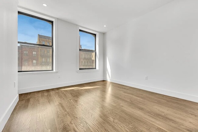 Foto del edificio - 261 Bowery