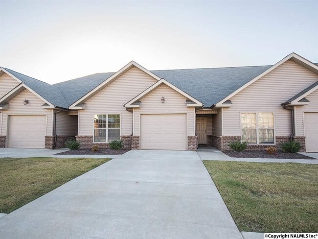 Building Photo - 12077 Southern Charm Blvd