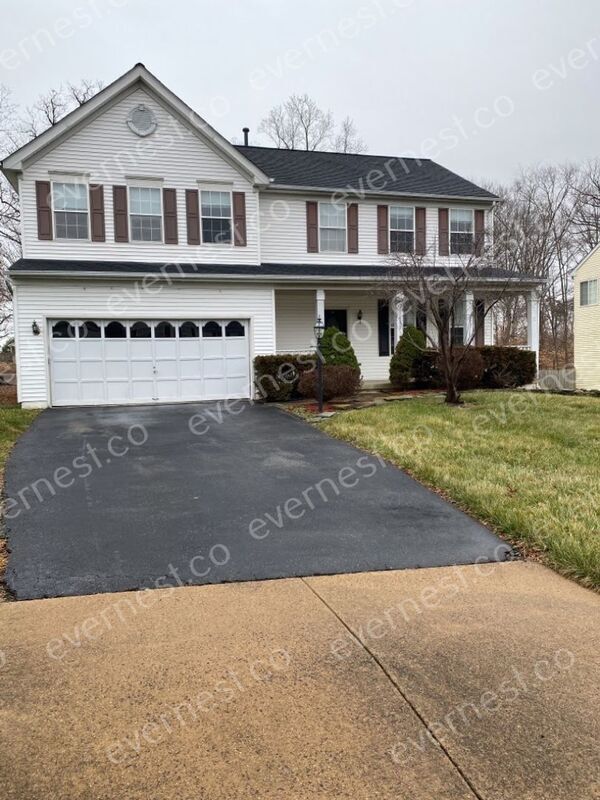 Foto del edificio - 15469 Ambergate Dr