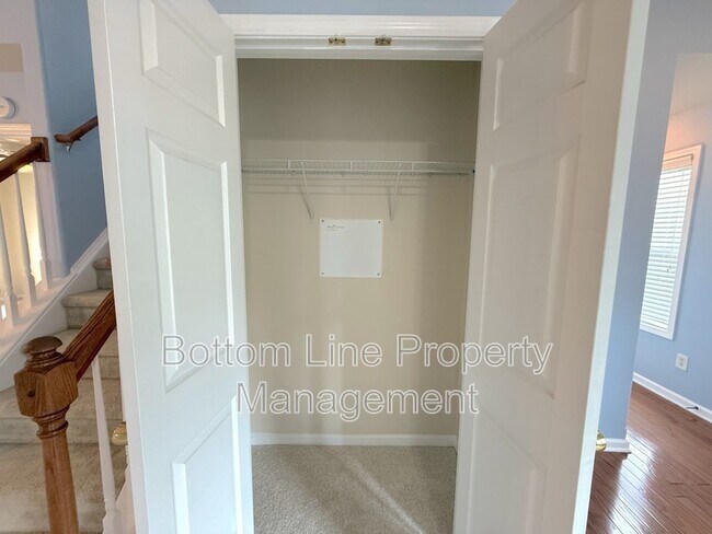 Foto del edificio - 3131 Ocalle Ln