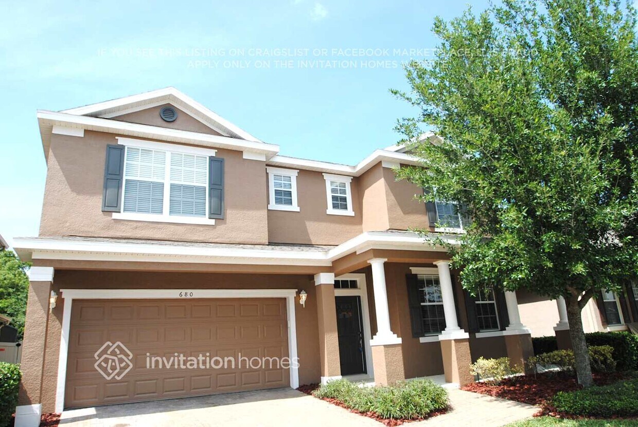 Foto principal - 680 Legacy Park Dr