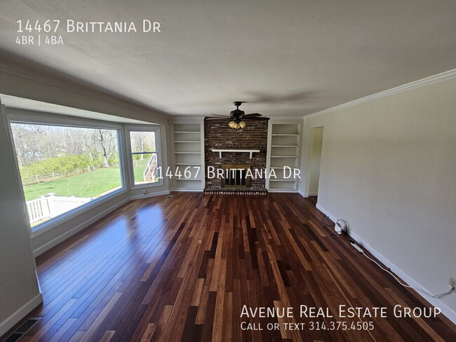 Foto del edificio - 14467 Brittania Dr