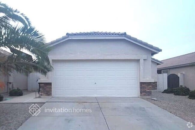 Building Photo - 8627 E Nido Ave