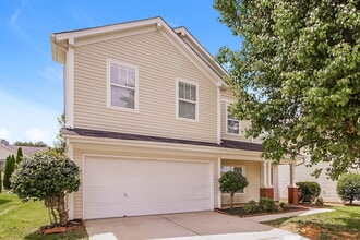 Building Photo - 1415 Ladora Dr