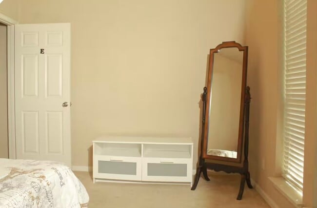 Foto del edificio - 22119 Canyonwood Park Ln