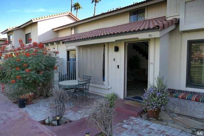 Building Photo - 6065 Montecito Dr