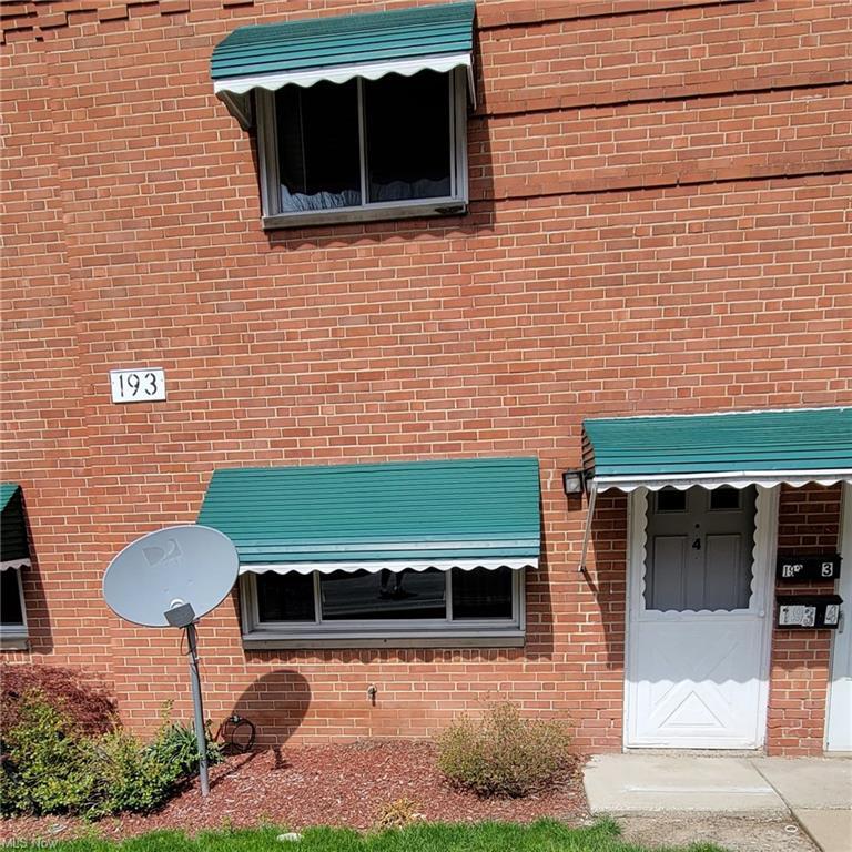Primary Photo - 193 Dalepark Dr