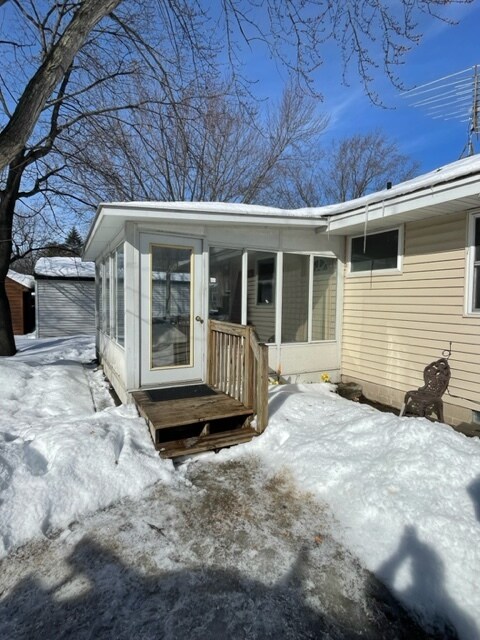 Foto del edificio - 512 Linden St