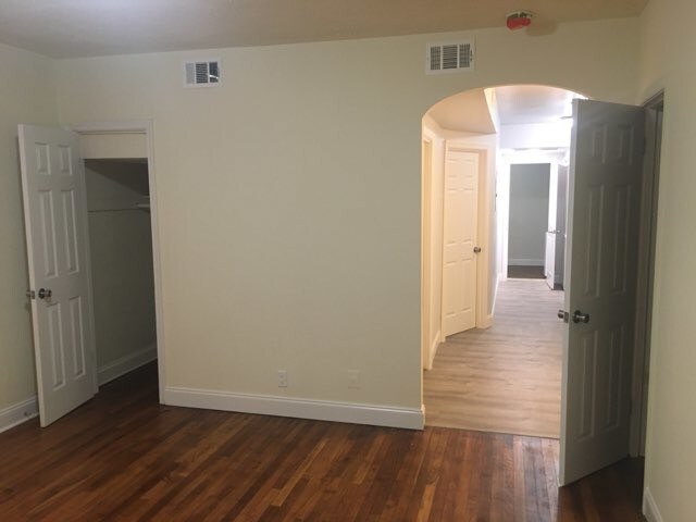 Living room - 1912 M St NE