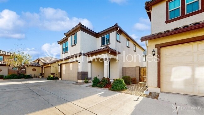 Building Photo - 16604 W Sierra St