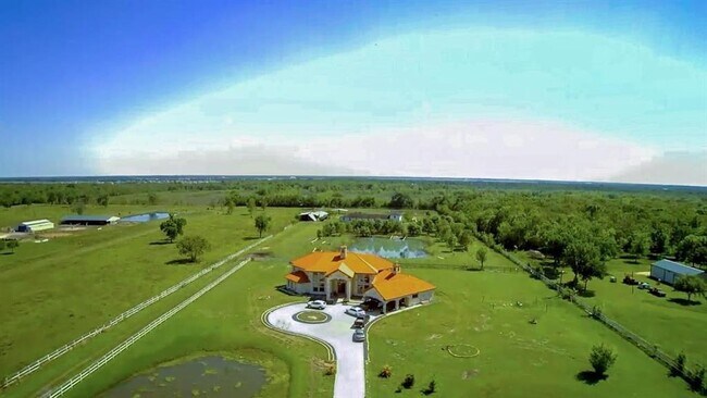 Foto del edificio - 848 Juliff-Manvel Rd