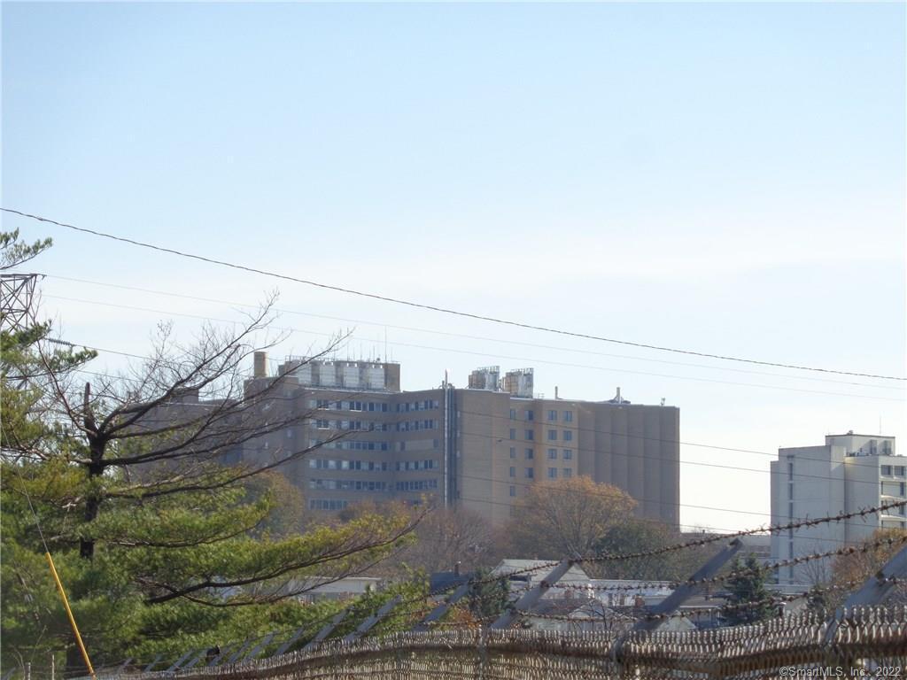 Foto del edificio - 75 Judson Pl