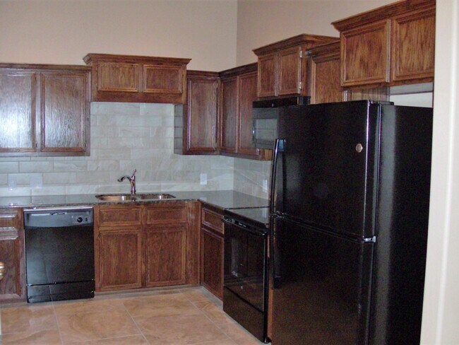 Foto del edificio - Beautiful 3bed/2bath Duplex near Clear Creek to Fort Hood!