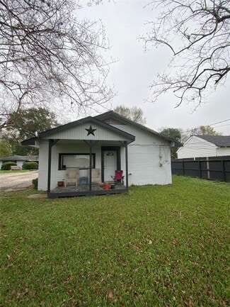 Building Photo - 9334 Lomax St