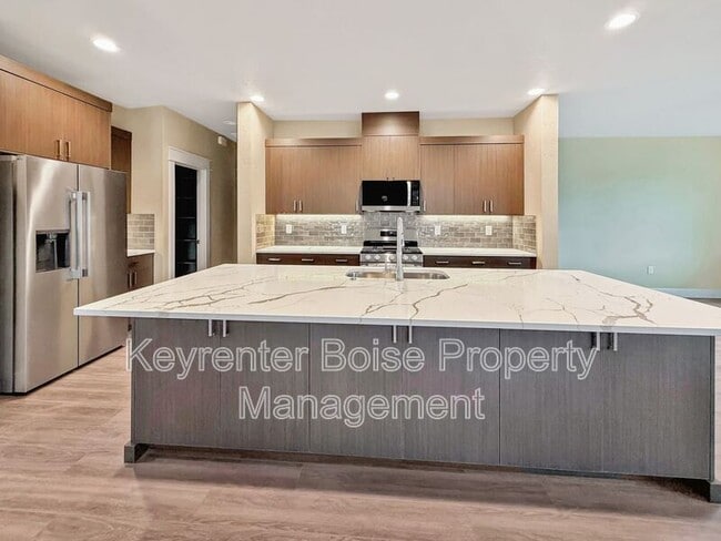 Foto del edificio - 4400 E Wedge St