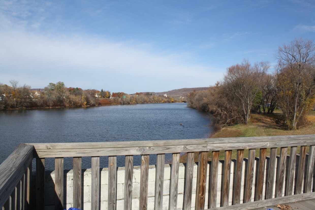 Waterfront Apartment overlooking Susquehanna - 159 Conklin Ave