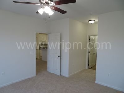 Foto del edificio - 1311 Karen Blvd