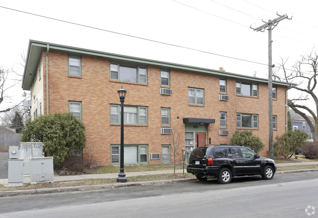 Primary Photo - 1015 W 26th St
