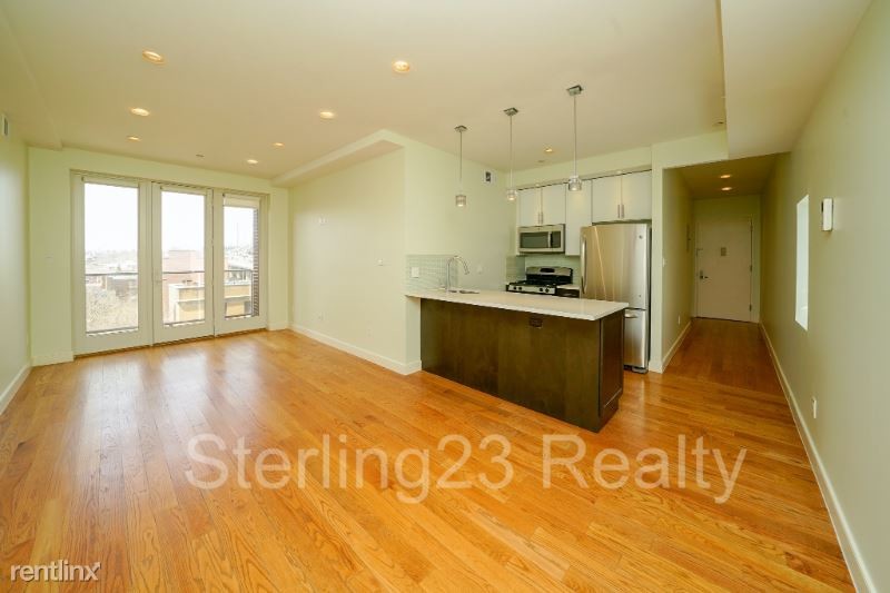 Foto principal - 27-10 Hoyt Ave S