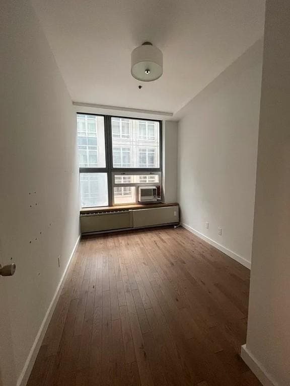 Primary Photo - 2 bedroom in NEW YORK NY 10038