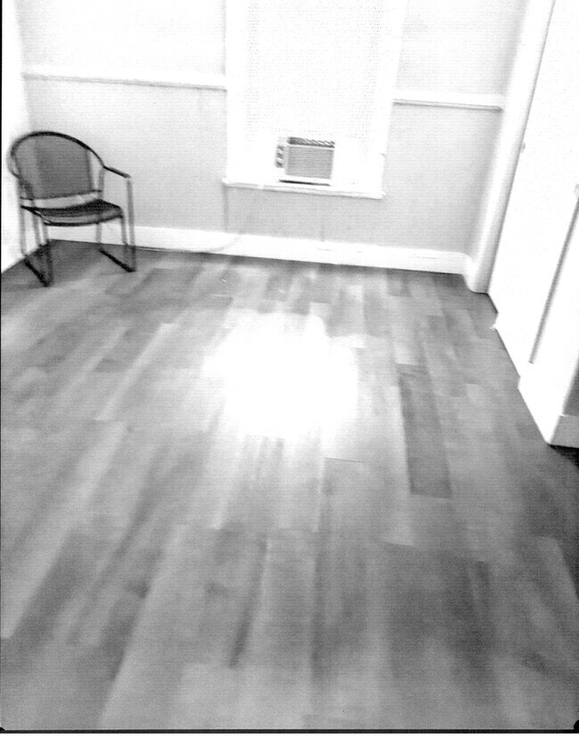 Foto del edificio - 423 Quitman St