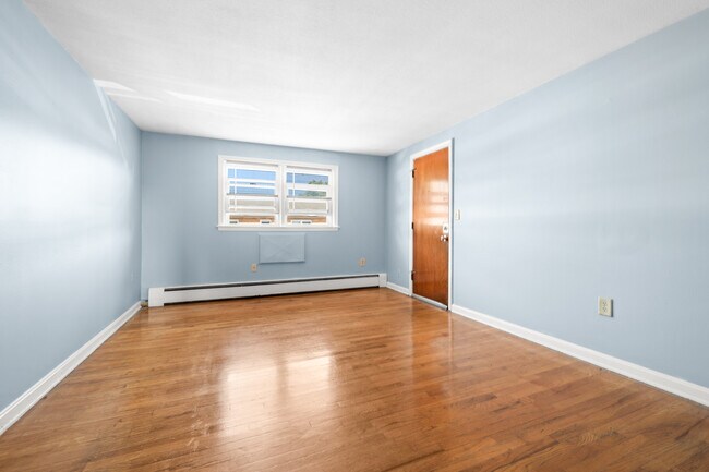 Foto del edificio - 38 Deerfield Ct
