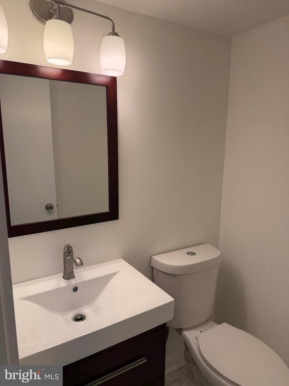 Foto del edificio - 9759 Lake Shore Dr