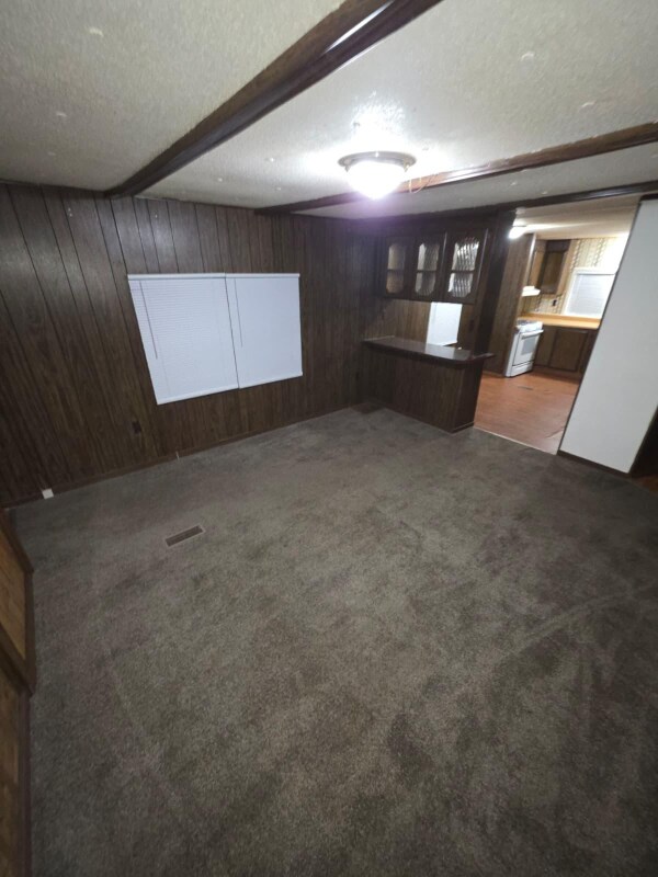 Foto del edificio - 4736 Ellsworth Ln