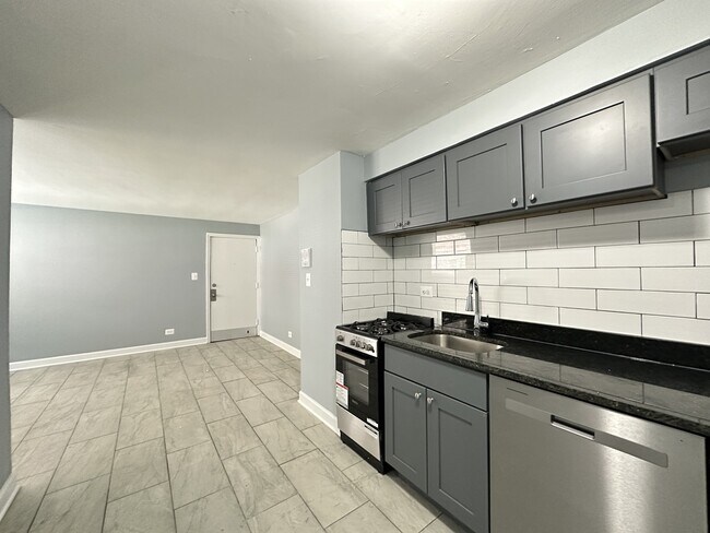 Foto del edificio - 6725 N California Ave