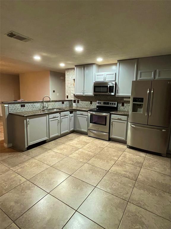 Foto del edificio - 13139 Rosemont Park Ln