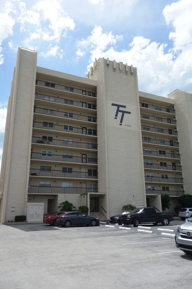Foto del edificio - 19450 Gulf Blvd
