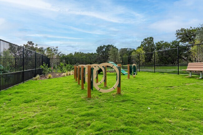 Foto del edificio - Carrington at Oak Hill