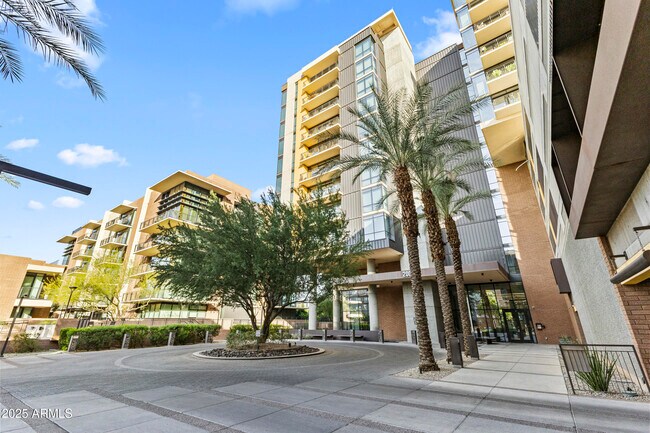 Foto del edificio - 200 W Portland St