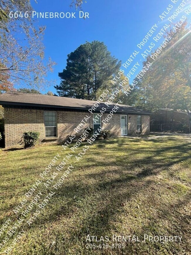 Foto del edificio - 6646 Pinebrook Dr