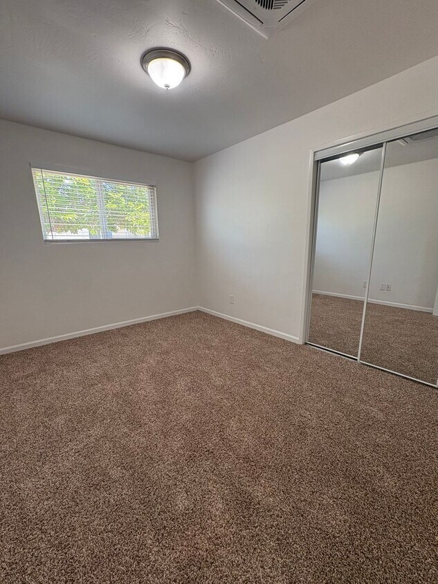 Primary Photo - 3543-3545 Clairemont Mesa Blvd