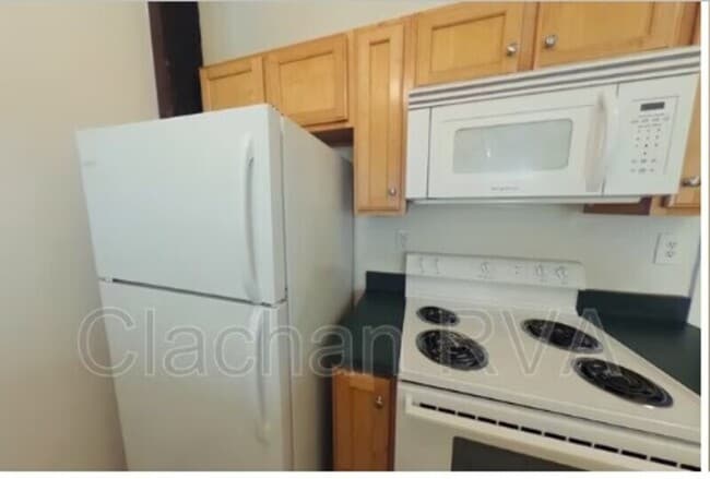 Photo - 301 Goshen St Apartment