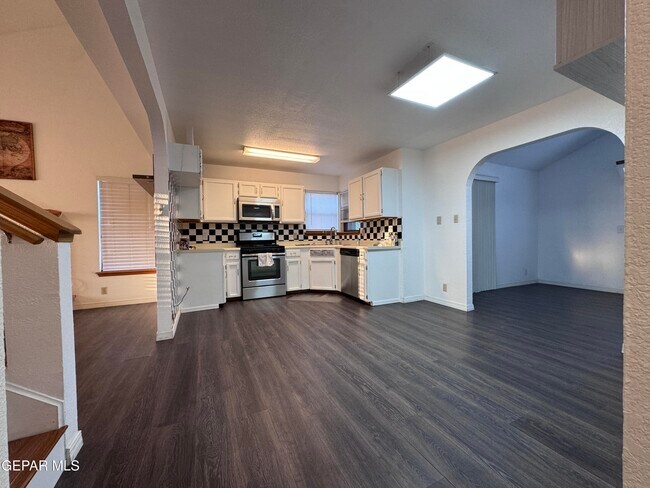 Building Photo - 1128 Will Rand Dr