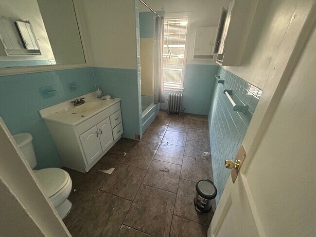 Foto del edificio - 929 Pleasant St