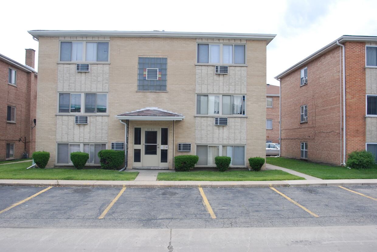 Primary Photo - 9205 Jill Ln