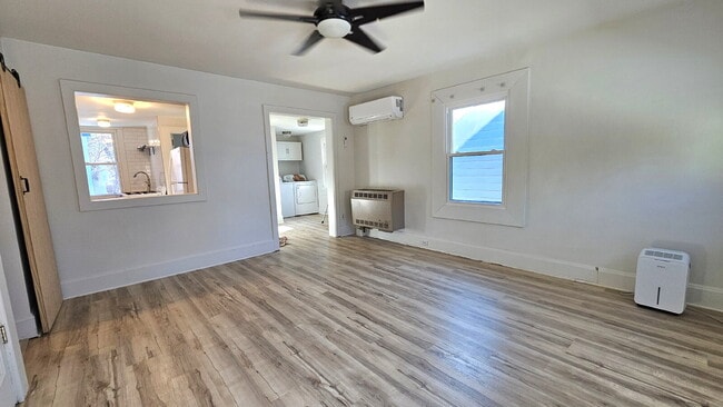 Foto del edificio - 3037 Natchez Ave S