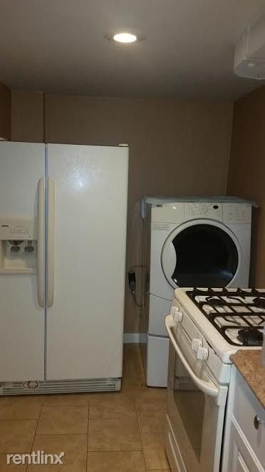 Building Photo - 1 br, 1 bath Apartment - 174 Bedford Ave,