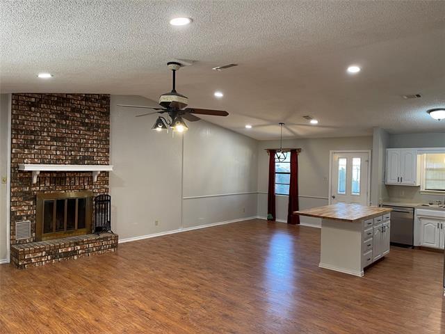 Building Photo - 429 Martin St
