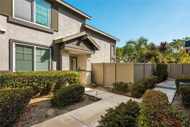 Foto del edificio - 3441 E Berkshire Ct