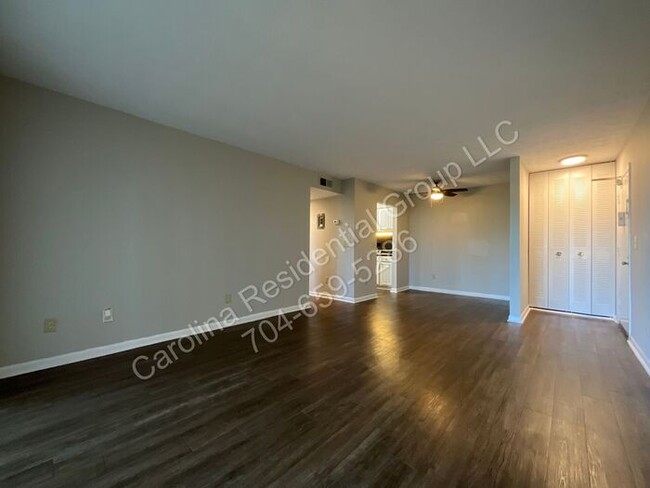 Building Photo - 338 Orchard Trace Ln