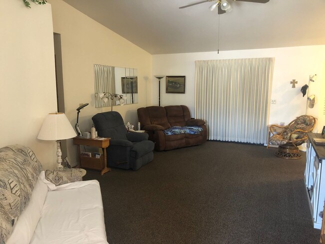 Building Photo - Long term Furnished Sun Lakes Rental