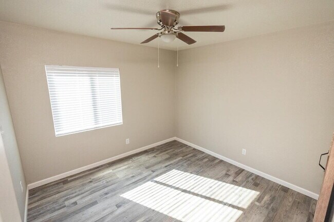 Foto del edificio - 2 Bed / 1 Bath – 924 Sq. Ft.