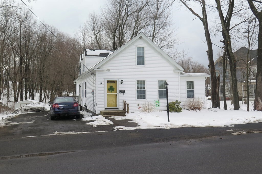 Primary Photo - 5 Lovewell St