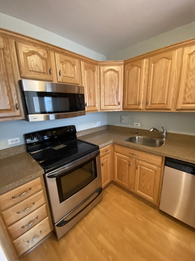 Kitchen - 1445 N State Pky